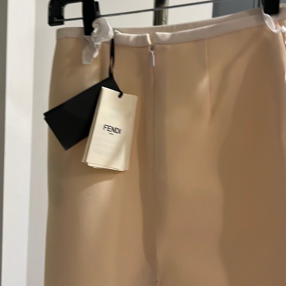 Crème Fendi  pencil skirt - Italian size 36 - with tags - made in Italy